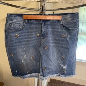 Denim skirt
